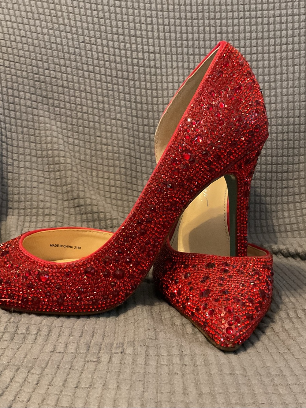 Betsey Johnson Red Crystal Pointed D'Orsay Pumps - Picture 4 of 8